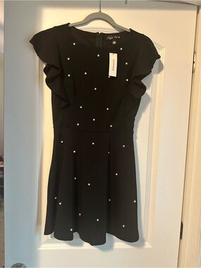 NWT Black Short Dress with flutter sleeves (My38)